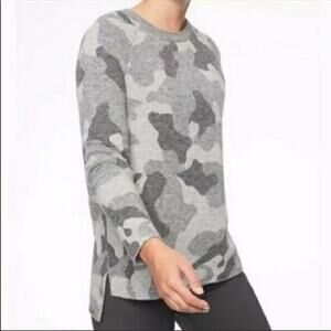 Athleta undercover camo alpaca merino wool blend sweater grey sz XS